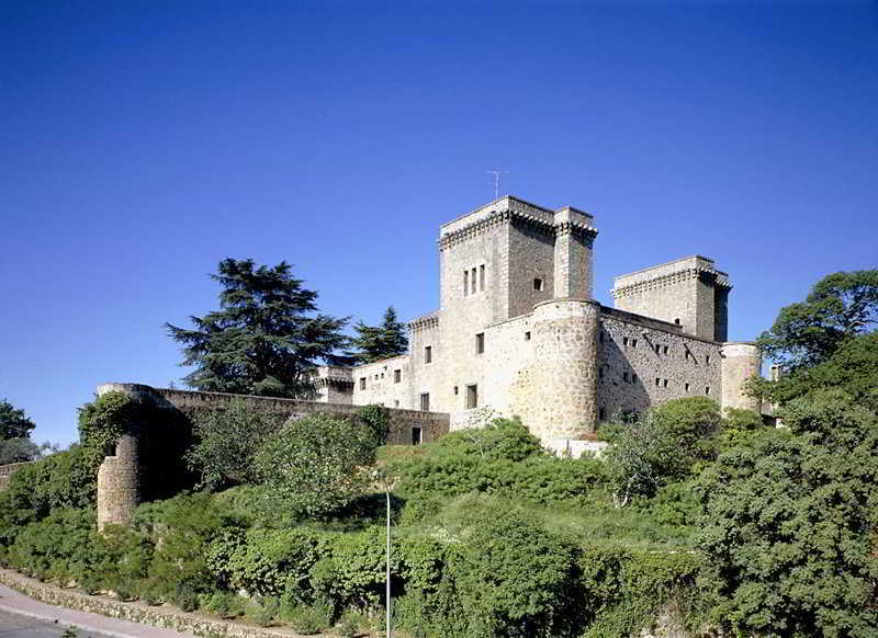 Parador De Харандила де ла Вера Екстериор снимка