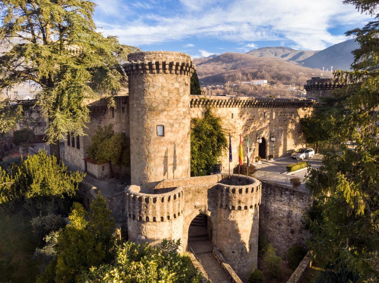 Parador De Харандила де ла Вера Екстериор снимка